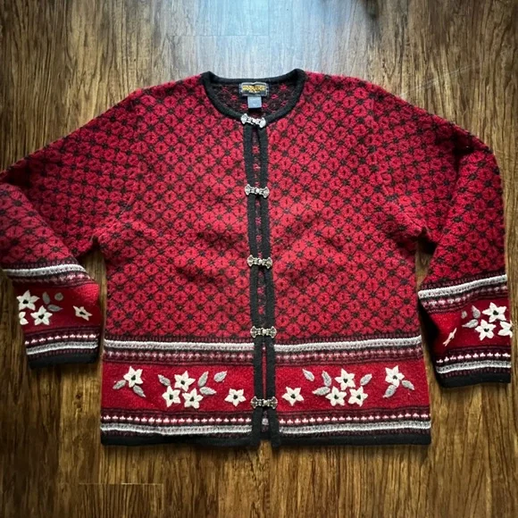 Woolrich 100% Wool Ruby Silver Clasp Cardigan - Picture 3 of 5